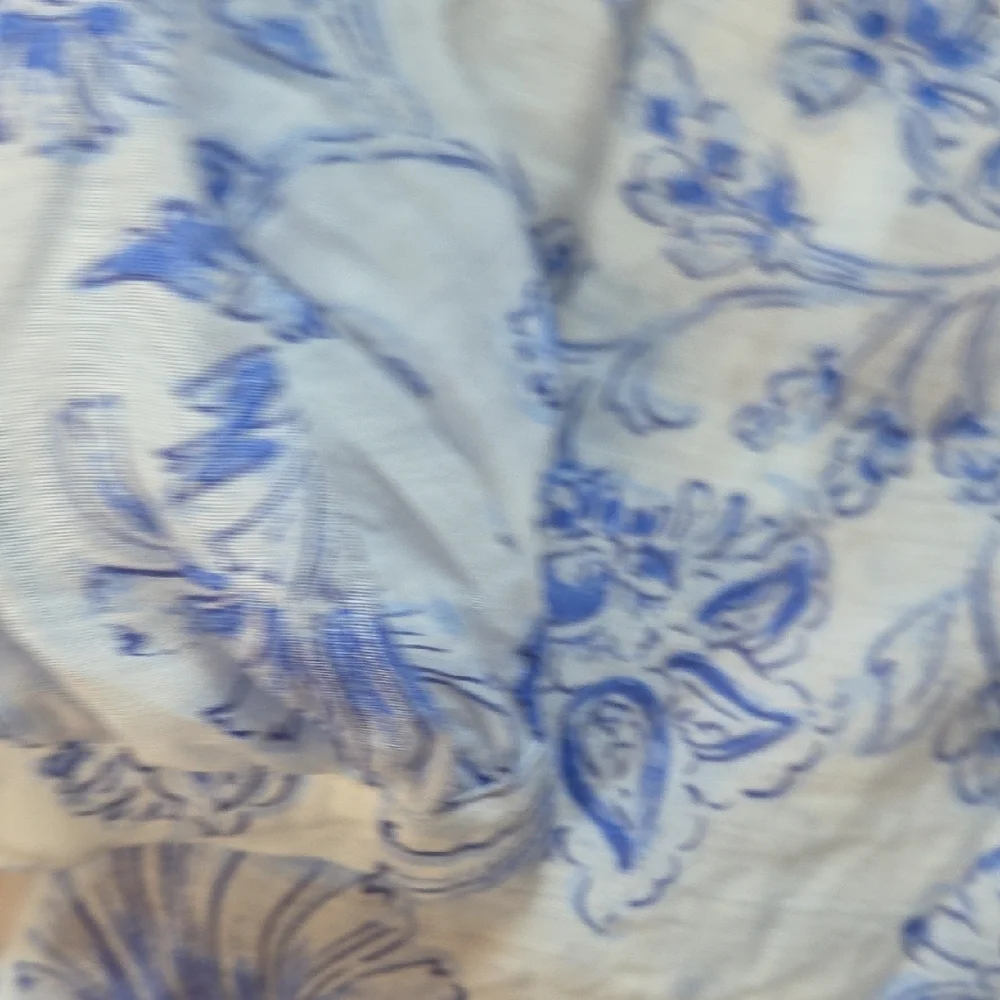 Zara Blue and White Floral Blouse - Picture 6 of 12